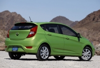 Hyundai Accent Hatchback (RB) 1.4 AT (108hp) opiniones, Hyundai Accent Hatchback (RB) 1.4 AT (108hp) precio, Hyundai Accent Hatchback (RB) 1.4 AT (108hp) comprar, Hyundai Accent Hatchback (RB) 1.4 AT (108hp) caracteristicas, Hyundai Accent Hatchback (RB) 1.4 AT (108hp) especificaciones, Hyundai Accent Hatchback (RB) 1.4 AT (108hp) Ficha tecnica, Hyundai Accent Hatchback (RB) 1.4 AT (108hp) Automovil