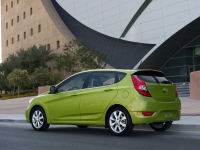 Hyundai Accent Hatchback (RB) 1.6 CRDi AT (128hp) foto, Hyundai Accent Hatchback (RB) 1.6 CRDi AT (128hp) fotos, Hyundai Accent Hatchback (RB) 1.6 CRDi AT (128hp) imagen, Hyundai Accent Hatchback (RB) 1.6 CRDi AT (128hp) imagenes, Hyundai Accent Hatchback (RB) 1.6 CRDi AT (128hp) fotografía