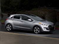 Hyundai Elantra GT Hatchback (1 generation) 1.8 Shiftronic foto, Hyundai Elantra GT Hatchback (1 generation) 1.8 Shiftronic fotos, Hyundai Elantra GT Hatchback (1 generation) 1.8 Shiftronic imagen, Hyundai Elantra GT Hatchback (1 generation) 1.8 Shiftronic imagenes, Hyundai Elantra GT Hatchback (1 generation) 1.8 Shiftronic fotografía