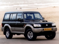 Hyundai Galloper Exceed SUV 5-door (2 generation) 2.5 TD MT (106 HP) foto, Hyundai Galloper Exceed SUV 5-door (2 generation) 2.5 TD MT (106 HP) fotos, Hyundai Galloper Exceed SUV 5-door (2 generation) 2.5 TD MT (106 HP) imagen, Hyundai Galloper Exceed SUV 5-door (2 generation) 2.5 TD MT (106 HP) imagenes, Hyundai Galloper Exceed SUV 5-door (2 generation) 2.5 TD MT (106 HP) fotografía