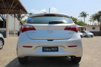 Hyundai HB20 Hatchback (1 generation) 1.6 MT (122 HP) foto, Hyundai HB20 Hatchback (1 generation) 1.6 MT (122 HP) fotos, Hyundai HB20 Hatchback (1 generation) 1.6 MT (122 HP) imagen, Hyundai HB20 Hatchback (1 generation) 1.6 MT (122 HP) imagenes, Hyundai HB20 Hatchback (1 generation) 1.6 MT (122 HP) fotografía