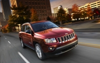 Jeep Compass Crossover (1 generation) 2.4 CVT (170hp) LIMITED (2012) foto, Jeep Compass Crossover (1 generation) 2.4 CVT (170hp) LIMITED (2012) fotos, Jeep Compass Crossover (1 generation) 2.4 CVT (170hp) LIMITED (2012) imagen, Jeep Compass Crossover (1 generation) 2.4 CVT (170hp) LIMITED (2012) imagenes, Jeep Compass Crossover (1 generation) 2.4 CVT (170hp) LIMITED (2012) fotografía