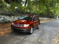 Jeep Compass Crossover (1 generation) 2.4 CVT (170hp) LIMITED (2012) foto, Jeep Compass Crossover (1 generation) 2.4 CVT (170hp) LIMITED (2012) fotos, Jeep Compass Crossover (1 generation) 2.4 CVT (170hp) LIMITED (2012) imagen, Jeep Compass Crossover (1 generation) 2.4 CVT (170hp) LIMITED (2012) imagenes, Jeep Compass Crossover (1 generation) 2.4 CVT (170hp) LIMITED (2012) fotografía