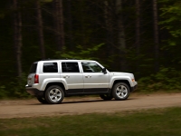 Jeep Patriot Crossover (1 generation) 2.4 MT (174hp) foto, Jeep Patriot Crossover (1 generation) 2.4 MT (174hp) fotos, Jeep Patriot Crossover (1 generation) 2.4 MT (174hp) imagen, Jeep Patriot Crossover (1 generation) 2.4 MT (174hp) imagenes, Jeep Patriot Crossover (1 generation) 2.4 MT (174hp) fotografía