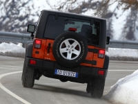 Jeep Wrangler Convertible 2-door (JK) 2.8 TD MT (200hp) Sport foto, Jeep Wrangler Convertible 2-door (JK) 2.8 TD MT (200hp) Sport fotos, Jeep Wrangler Convertible 2-door (JK) 2.8 TD MT (200hp) Sport imagen, Jeep Wrangler Convertible 2-door (JK) 2.8 TD MT (200hp) Sport imagenes, Jeep Wrangler Convertible 2-door (JK) 2.8 TD MT (200hp) Sport fotografía