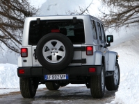 Jeep Wrangler Convertible 4-door (JK) 2.8 TD AT (200 HP) Sahara (2014) opiniones, Jeep Wrangler Convertible 4-door (JK) 2.8 TD AT (200 HP) Sahara (2014) precio, Jeep Wrangler Convertible 4-door (JK) 2.8 TD AT (200 HP) Sahara (2014) comprar, Jeep Wrangler Convertible 4-door (JK) 2.8 TD AT (200 HP) Sahara (2014) caracteristicas, Jeep Wrangler Convertible 4-door (JK) 2.8 TD AT (200 HP) Sahara (2014) especificaciones, Jeep Wrangler Convertible 4-door (JK) 2.8 TD AT (200 HP) Sahara (2014) Ficha tecnica, Jeep Wrangler Convertible 4-door (JK) 2.8 TD AT (200 HP) Sahara (2014) Automovil