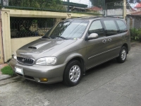 Kia Carnival Minivan (1 generation) 2.5 AT (162hp) foto, Kia Carnival Minivan (1 generation) 2.5 AT (162hp) fotos, Kia Carnival Minivan (1 generation) 2.5 AT (162hp) imagen, Kia Carnival Minivan (1 generation) 2.5 AT (162hp) imagenes, Kia Carnival Minivan (1 generation) 2.5 AT (162hp) fotografía