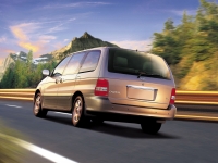 Kia Carnival Minivan (1 generation) 2.5 MT (148hp) foto, Kia Carnival Minivan (1 generation) 2.5 MT (148hp) fotos, Kia Carnival Minivan (1 generation) 2.5 MT (148hp) imagen, Kia Carnival Minivan (1 generation) 2.5 MT (148hp) imagenes, Kia Carnival Minivan (1 generation) 2.5 MT (148hp) fotografía