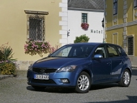 Kia CEE'd Hatchback 5-door. (1 generation) 1.4 EcoDynamics MT (90hp) foto, Kia CEE'd Hatchback 5-door. (1 generation) 1.4 EcoDynamics MT (90hp) fotos, Kia CEE'd Hatchback 5-door. (1 generation) 1.4 EcoDynamics MT (90hp) imagen, Kia CEE'd Hatchback 5-door. (1 generation) 1.4 EcoDynamics MT (90hp) imagenes, Kia CEE'd Hatchback 5-door. (1 generation) 1.4 EcoDynamics MT (90hp) fotografía