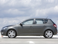 Kia CEE'd Hatchback 5-door. (1 generation) 1.4 MT (90hp) foto, Kia CEE'd Hatchback 5-door. (1 generation) 1.4 MT (90hp) fotos, Kia CEE'd Hatchback 5-door. (1 generation) 1.4 MT (90hp) imagen, Kia CEE'd Hatchback 5-door. (1 generation) 1.4 MT (90hp) imagenes, Kia CEE'd Hatchback 5-door. (1 generation) 1.4 MT (90hp) fotografía