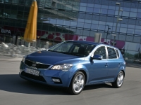 Kia CEE'd Hatchback 5-door. (1 generation) 1.6 CRDi AT (128hp) foto, Kia CEE'd Hatchback 5-door. (1 generation) 1.6 CRDi AT (128hp) fotos, Kia CEE'd Hatchback 5-door. (1 generation) 1.6 CRDi AT (128hp) imagen, Kia CEE'd Hatchback 5-door. (1 generation) 1.6 CRDi AT (128hp) imagenes, Kia CEE'd Hatchback 5-door. (1 generation) 1.6 CRDi AT (128hp) fotografía