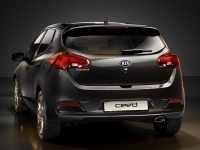 Kia CEE'd Hatchback 5-door. (2 generation) 1.6 AT (129hp) Comfort (2013) foto, Kia CEE'd Hatchback 5-door. (2 generation) 1.6 AT (129hp) Comfort (2013) fotos, Kia CEE'd Hatchback 5-door. (2 generation) 1.6 AT (129hp) Comfort (2013) imagen, Kia CEE'd Hatchback 5-door. (2 generation) 1.6 AT (129hp) Comfort (2013) imagenes, Kia CEE'd Hatchback 5-door. (2 generation) 1.6 AT (129hp) Comfort (2013) fotografía