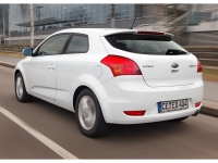 Kia CEE'd Pro_cee'd hatchback 3-door (1 generation) 1.6 AT (126hp) foto, Kia CEE'd Pro_cee'd hatchback 3-door (1 generation) 1.6 AT (126hp) fotos, Kia CEE'd Pro_cee'd hatchback 3-door (1 generation) 1.6 AT (126hp) imagen, Kia CEE'd Pro_cee'd hatchback 3-door (1 generation) 1.6 AT (126hp) imagenes, Kia CEE'd Pro_cee'd hatchback 3-door (1 generation) 1.6 AT (126hp) fotografía