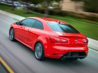 Kia Cerato KOUP coupe (3rd generation) 2.0 MT Luxe foto, Kia Cerato KOUP coupe (3rd generation) 2.0 MT Luxe fotos, Kia Cerato KOUP coupe (3rd generation) 2.0 MT Luxe imagen, Kia Cerato KOUP coupe (3rd generation) 2.0 MT Luxe imagenes, Kia Cerato KOUP coupe (3rd generation) 2.0 MT Luxe fotografía