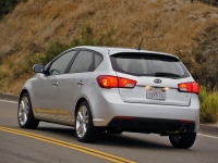 Kia Forte Hatchback (1 generation) 2.0 MT (156 HP) foto, Kia Forte Hatchback (1 generation) 2.0 MT (156 HP) fotos, Kia Forte Hatchback (1 generation) 2.0 MT (156 HP) imagen, Kia Forte Hatchback (1 generation) 2.0 MT (156 HP) imagenes, Kia Forte Hatchback (1 generation) 2.0 MT (156 HP) fotografía