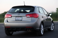 Kia Forte Hatchback (1 generation) 2.4 AT (167 HP) foto, Kia Forte Hatchback (1 generation) 2.4 AT (167 HP) fotos, Kia Forte Hatchback (1 generation) 2.4 AT (167 HP) imagen, Kia Forte Hatchback (1 generation) 2.4 AT (167 HP) imagenes, Kia Forte Hatchback (1 generation) 2.4 AT (167 HP) fotografía