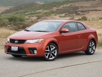 Kia Forte KOUP coupe (1 generation) 1.6 GDI MT (140 HP) foto, Kia Forte KOUP coupe (1 generation) 1.6 GDI MT (140 HP) fotos, Kia Forte KOUP coupe (1 generation) 1.6 GDI MT (140 HP) imagen, Kia Forte KOUP coupe (1 generation) 1.6 GDI MT (140 HP) imagenes, Kia Forte KOUP coupe (1 generation) 1.6 GDI MT (140 HP) fotografía