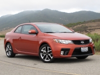 Kia Forte KOUP coupe (1 generation) 1.6 GDI MT (140 HP) foto, Kia Forte KOUP coupe (1 generation) 1.6 GDI MT (140 HP) fotos, Kia Forte KOUP coupe (1 generation) 1.6 GDI MT (140 HP) imagen, Kia Forte KOUP coupe (1 generation) 1.6 GDI MT (140 HP) imagenes, Kia Forte KOUP coupe (1 generation) 1.6 GDI MT (140 HP) fotografía