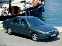 Lancia Kappa Saloon (1 generation) 2.4 JTD MT opiniones, Lancia Kappa Saloon (1 generation) 2.4 JTD MT precio, Lancia Kappa Saloon (1 generation) 2.4 JTD MT comprar, Lancia Kappa Saloon (1 generation) 2.4 JTD MT caracteristicas, Lancia Kappa Saloon (1 generation) 2.4 JTD MT especificaciones, Lancia Kappa Saloon (1 generation) 2.4 JTD MT Ficha tecnica, Lancia Kappa Saloon (1 generation) 2.4 JTD MT Automovil