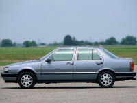 Lancia Thema Saloon (1 generation) 2.85i MT E (150 hp) foto, Lancia Thema Saloon (1 generation) 2.85i MT E (150 hp) fotos, Lancia Thema Saloon (1 generation) 2.85i MT E (150 hp) imagen, Lancia Thema Saloon (1 generation) 2.85i MT E (150 hp) imagenes, Lancia Thema Saloon (1 generation) 2.85i MT E (150 hp) fotografía