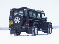 Land Rover Defender 110 SUV 5-door (1 generation) 2.2 TD MT (122hp) LXV (2013) foto, Land Rover Defender 110 SUV 5-door (1 generation) 2.2 TD MT (122hp) LXV (2013) fotos, Land Rover Defender 110 SUV 5-door (1 generation) 2.2 TD MT (122hp) LXV (2013) imagen, Land Rover Defender 110 SUV 5-door (1 generation) 2.2 TD MT (122hp) LXV (2013) imagenes, Land Rover Defender 110 SUV 5-door (1 generation) 2.2 TD MT (122hp) LXV (2013) fotografía