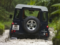 Land Rover Defender 90 SUV 3-door (1 generation) 2.2 TD MT (122hp) Base (2013) foto, Land Rover Defender 90 SUV 3-door (1 generation) 2.2 TD MT (122hp) Base (2013) fotos, Land Rover Defender 90 SUV 3-door (1 generation) 2.2 TD MT (122hp) Base (2013) imagen, Land Rover Defender 90 SUV 3-door (1 generation) 2.2 TD MT (122hp) Base (2013) imagenes, Land Rover Defender 90 SUV 3-door (1 generation) 2.2 TD MT (122hp) Base (2013) fotografía