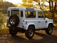 Land Rover Defender 90 SUV 3-door (1 generation) 2.2 TD MT (122hp) Base (2013) foto, Land Rover Defender 90 SUV 3-door (1 generation) 2.2 TD MT (122hp) Base (2013) fotos, Land Rover Defender 90 SUV 3-door (1 generation) 2.2 TD MT (122hp) Base (2013) imagen, Land Rover Defender 90 SUV 3-door (1 generation) 2.2 TD MT (122hp) Base (2013) imagenes, Land Rover Defender 90 SUV 3-door (1 generation) 2.2 TD MT (122hp) Base (2013) fotografía