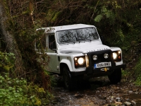 Land Rover Defender 90 SUV 3-door (1 generation) 2.2 TD MT (122hp) Base (2013) foto, Land Rover Defender 90 SUV 3-door (1 generation) 2.2 TD MT (122hp) Base (2013) fotos, Land Rover Defender 90 SUV 3-door (1 generation) 2.2 TD MT (122hp) Base (2013) imagen, Land Rover Defender 90 SUV 3-door (1 generation) 2.2 TD MT (122hp) Base (2013) imagenes, Land Rover Defender 90 SUV 3-door (1 generation) 2.2 TD MT (122hp) Base (2013) fotografía