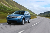 Land Rover Freelander Crossover (2 generation) 2.2 TD4 MT 4WD HSE foto, Land Rover Freelander Crossover (2 generation) 2.2 TD4 MT 4WD HSE fotos, Land Rover Freelander Crossover (2 generation) 2.2 TD4 MT 4WD HSE imagen, Land Rover Freelander Crossover (2 generation) 2.2 TD4 MT 4WD HSE imagenes, Land Rover Freelander Crossover (2 generation) 2.2 TD4 MT 4WD HSE fotografía