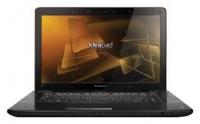 Lenovo IdeaPad Y560 (Core i3 350M 2260 Mhz/15.6