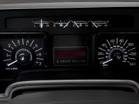 Lincoln Navigator L SUV 5-door (3 generation) AT 5.4 (304hp) foto, Lincoln Navigator L SUV 5-door (3 generation) AT 5.4 (304hp) fotos, Lincoln Navigator L SUV 5-door (3 generation) AT 5.4 (304hp) imagen, Lincoln Navigator L SUV 5-door (3 generation) AT 5.4 (304hp) imagenes, Lincoln Navigator L SUV 5-door (3 generation) AT 5.4 (304hp) fotografía