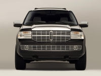 Lincoln Navigator SUV 5-door (3 generation) 5.4 AT 4WD (304hp) foto, Lincoln Navigator SUV 5-door (3 generation) 5.4 AT 4WD (304hp) fotos, Lincoln Navigator SUV 5-door (3 generation) 5.4 AT 4WD (304hp) imagen, Lincoln Navigator SUV 5-door (3 generation) 5.4 AT 4WD (304hp) imagenes, Lincoln Navigator SUV 5-door (3 generation) 5.4 AT 4WD (304hp) fotografía