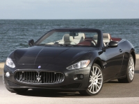 Maserati GranCabrio Convertible 2-door (1 generation) 4.7 AT (440 hp) basic foto, Maserati GranCabrio Convertible 2-door (1 generation) 4.7 AT (440 hp) basic fotos, Maserati GranCabrio Convertible 2-door (1 generation) 4.7 AT (440 hp) basic imagen, Maserati GranCabrio Convertible 2-door (1 generation) 4.7 AT (440 hp) basic imagenes, Maserati GranCabrio Convertible 2-door (1 generation) 4.7 AT (440 hp) basic fotografía