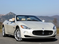 Maserati GranCabrio Convertible 2-door (1 generation) 4.7 AT (440 hp) basic foto, Maserati GranCabrio Convertible 2-door (1 generation) 4.7 AT (440 hp) basic fotos, Maserati GranCabrio Convertible 2-door (1 generation) 4.7 AT (440 hp) basic imagen, Maserati GranCabrio Convertible 2-door (1 generation) 4.7 AT (440 hp) basic imagenes, Maserati GranCabrio Convertible 2-door (1 generation) 4.7 AT (440 hp) basic fotografía