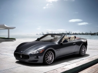 Maserati GranCabrio Convertible 2-door (1 generation) 4.7 AT (440 hp) basic foto, Maserati GranCabrio Convertible 2-door (1 generation) 4.7 AT (440 hp) basic fotos, Maserati GranCabrio Convertible 2-door (1 generation) 4.7 AT (440 hp) basic imagen, Maserati GranCabrio Convertible 2-door (1 generation) 4.7 AT (440 hp) basic imagenes, Maserati GranCabrio Convertible 2-door (1 generation) 4.7 AT (440 hp) basic fotografía