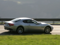 Maserati GranTurismo Coupe 2-door (1 generation) 4.2 AT (405 hp) basic foto, Maserati GranTurismo Coupe 2-door (1 generation) 4.2 AT (405 hp) basic fotos, Maserati GranTurismo Coupe 2-door (1 generation) 4.2 AT (405 hp) basic imagen, Maserati GranTurismo Coupe 2-door (1 generation) 4.2 AT (405 hp) basic imagenes, Maserati GranTurismo Coupe 2-door (1 generation) 4.2 AT (405 hp) basic fotografía