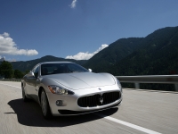 Maserati GranTurismo Coupe 2-door (1 generation) 4.2 AT (405 hp) basic foto, Maserati GranTurismo Coupe 2-door (1 generation) 4.2 AT (405 hp) basic fotos, Maserati GranTurismo Coupe 2-door (1 generation) 4.2 AT (405 hp) basic imagen, Maserati GranTurismo Coupe 2-door (1 generation) 4.2 AT (405 hp) basic imagenes, Maserati GranTurismo Coupe 2-door (1 generation) 4.2 AT (405 hp) basic fotografía