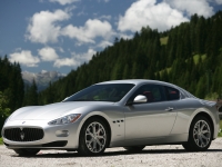 Maserati GranTurismo Coupe 2-door (1 generation) 4.2 AT (405 hp) basic foto, Maserati GranTurismo Coupe 2-door (1 generation) 4.2 AT (405 hp) basic fotos, Maserati GranTurismo Coupe 2-door (1 generation) 4.2 AT (405 hp) basic imagen, Maserati GranTurismo Coupe 2-door (1 generation) 4.2 AT (405 hp) basic imagenes, Maserati GranTurismo Coupe 2-door (1 generation) 4.2 AT (405 hp) basic fotografía