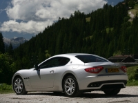 Maserati GranTurismo Coupe 2-door (1 generation) 4.2 AT (405 hp) basic foto, Maserati GranTurismo Coupe 2-door (1 generation) 4.2 AT (405 hp) basic fotos, Maserati GranTurismo Coupe 2-door (1 generation) 4.2 AT (405 hp) basic imagen, Maserati GranTurismo Coupe 2-door (1 generation) 4.2 AT (405 hp) basic imagenes, Maserati GranTurismo Coupe 2-door (1 generation) 4.2 AT (405 hp) basic fotografía