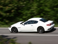 Maserati GranTurismo S coupe 2-door (1 generation) 4.7 AMT (440hp) foto, Maserati GranTurismo S coupe 2-door (1 generation) 4.7 AMT (440hp) fotos, Maserati GranTurismo S coupe 2-door (1 generation) 4.7 AMT (440hp) imagen, Maserati GranTurismo S coupe 2-door (1 generation) 4.7 AMT (440hp) imagenes, Maserati GranTurismo S coupe 2-door (1 generation) 4.7 AMT (440hp) fotografía