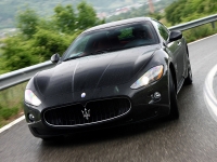 Maserati GranTurismo S coupe 2-door (1 generation) 4.7 AT (440hp) foto, Maserati GranTurismo S coupe 2-door (1 generation) 4.7 AT (440hp) fotos, Maserati GranTurismo S coupe 2-door (1 generation) 4.7 AT (440hp) imagen, Maserati GranTurismo S coupe 2-door (1 generation) 4.7 AT (440hp) imagenes, Maserati GranTurismo S coupe 2-door (1 generation) 4.7 AT (440hp) fotografía