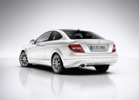 Mercedes-Benz C-Class Coupe 2-door (W204/S204) C 180 7G-Tronic Plus opiniones, Mercedes-Benz C-Class Coupe 2-door (W204/S204) C 180 7G-Tronic Plus precio, Mercedes-Benz C-Class Coupe 2-door (W204/S204) C 180 7G-Tronic Plus comprar, Mercedes-Benz C-Class Coupe 2-door (W204/S204) C 180 7G-Tronic Plus caracteristicas, Mercedes-Benz C-Class Coupe 2-door (W204/S204) C 180 7G-Tronic Plus especificaciones, Mercedes-Benz C-Class Coupe 2-door (W204/S204) C 180 7G-Tronic Plus Ficha tecnica, Mercedes-Benz C-Class Coupe 2-door (W204/S204) C 180 7G-Tronic Plus Automovil