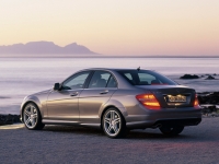 Mercedes-Benz C-Class Sedan 4-door (W204/S204) C 180 CGI BlueEFFICIENCY AT (156 HP) foto, Mercedes-Benz C-Class Sedan 4-door (W204/S204) C 180 CGI BlueEFFICIENCY AT (156 HP) fotos, Mercedes-Benz C-Class Sedan 4-door (W204/S204) C 180 CGI BlueEFFICIENCY AT (156 HP) imagen, Mercedes-Benz C-Class Sedan 4-door (W204/S204) C 180 CGI BlueEFFICIENCY AT (156 HP) imagenes, Mercedes-Benz C-Class Sedan 4-door (W204/S204) C 180 CGI BlueEFFICIENCY AT (156 HP) fotografía