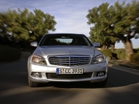 Mercedes-Benz C-Class Sedan 4-door (W204/S204) C 180 CGI BlueEFFICIENCY AT (156 HP) foto, Mercedes-Benz C-Class Sedan 4-door (W204/S204) C 180 CGI BlueEFFICIENCY AT (156 HP) fotos, Mercedes-Benz C-Class Sedan 4-door (W204/S204) C 180 CGI BlueEFFICIENCY AT (156 HP) imagen, Mercedes-Benz C-Class Sedan 4-door (W204/S204) C 180 CGI BlueEFFICIENCY AT (156 HP) imagenes, Mercedes-Benz C-Class Sedan 4-door (W204/S204) C 180 CGI BlueEFFICIENCY AT (156 HP) fotografía