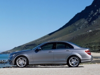 Mercedes-Benz C-Class Sedan 4-door (W204/S204) C 180 Kompressor AT (156 HP) foto, Mercedes-Benz C-Class Sedan 4-door (W204/S204) C 180 Kompressor AT (156 HP) fotos, Mercedes-Benz C-Class Sedan 4-door (W204/S204) C 180 Kompressor AT (156 HP) imagen, Mercedes-Benz C-Class Sedan 4-door (W204/S204) C 180 Kompressor AT (156 HP) imagenes, Mercedes-Benz C-Class Sedan 4-door (W204/S204) C 180 Kompressor AT (156 HP) fotografía