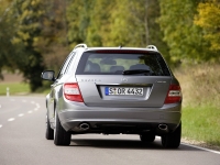 Mercedes-Benz C-Class station Wagon 5-door (W204/S204) C 250 CGI BlueEFFICIENCY AT (204 HP) foto, Mercedes-Benz C-Class station Wagon 5-door (W204/S204) C 250 CGI BlueEFFICIENCY AT (204 HP) fotos, Mercedes-Benz C-Class station Wagon 5-door (W204/S204) C 250 CGI BlueEFFICIENCY AT (204 HP) imagen, Mercedes-Benz C-Class station Wagon 5-door (W204/S204) C 250 CGI BlueEFFICIENCY AT (204 HP) imagenes, Mercedes-Benz C-Class station Wagon 5-door (W204/S204) C 250 CGI BlueEFFICIENCY AT (204 HP) fotografía