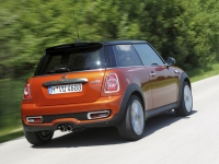 Mini Cooper S Hatchback 3-door (2 generation) 1.6 AT (184hp) basic foto, Mini Cooper S Hatchback 3-door (2 generation) 1.6 AT (184hp) basic fotos, Mini Cooper S Hatchback 3-door (2 generation) 1.6 AT (184hp) basic imagen, Mini Cooper S Hatchback 3-door (2 generation) 1.6 AT (184hp) basic imagenes, Mini Cooper S Hatchback 3-door (2 generation) 1.6 AT (184hp) basic fotografía