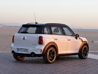 Mini Countryman Cooper S hatchback 5-door. (1 generation) 1.6 MT ALL4 (184 HP) basic foto, Mini Countryman Cooper S hatchback 5-door. (1 generation) 1.6 MT ALL4 (184 HP) basic fotos, Mini Countryman Cooper S hatchback 5-door. (1 generation) 1.6 MT ALL4 (184 HP) basic imagen, Mini Countryman Cooper S hatchback 5-door. (1 generation) 1.6 MT ALL4 (184 HP) basic imagenes, Mini Countryman Cooper S hatchback 5-door. (1 generation) 1.6 MT ALL4 (184 HP) basic fotografía