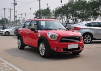 Mini Countryman One hatchback 5-door. (1 generation) 1.6 AT (98hp) basic foto, Mini Countryman One hatchback 5-door. (1 generation) 1.6 AT (98hp) basic fotos, Mini Countryman One hatchback 5-door. (1 generation) 1.6 AT (98hp) basic imagen, Mini Countryman One hatchback 5-door. (1 generation) 1.6 AT (98hp) basic imagenes, Mini Countryman One hatchback 5-door. (1 generation) 1.6 AT (98hp) basic fotografía