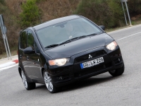 Mitsubishi Colt Hatchback 5-door. (Z30) 1.1 MT (75hp) foto, Mitsubishi Colt Hatchback 5-door. (Z30) 1.1 MT (75hp) fotos, Mitsubishi Colt Hatchback 5-door. (Z30) 1.1 MT (75hp) imagen, Mitsubishi Colt Hatchback 5-door. (Z30) 1.1 MT (75hp) imagenes, Mitsubishi Colt Hatchback 5-door. (Z30) 1.1 MT (75hp) fotografía